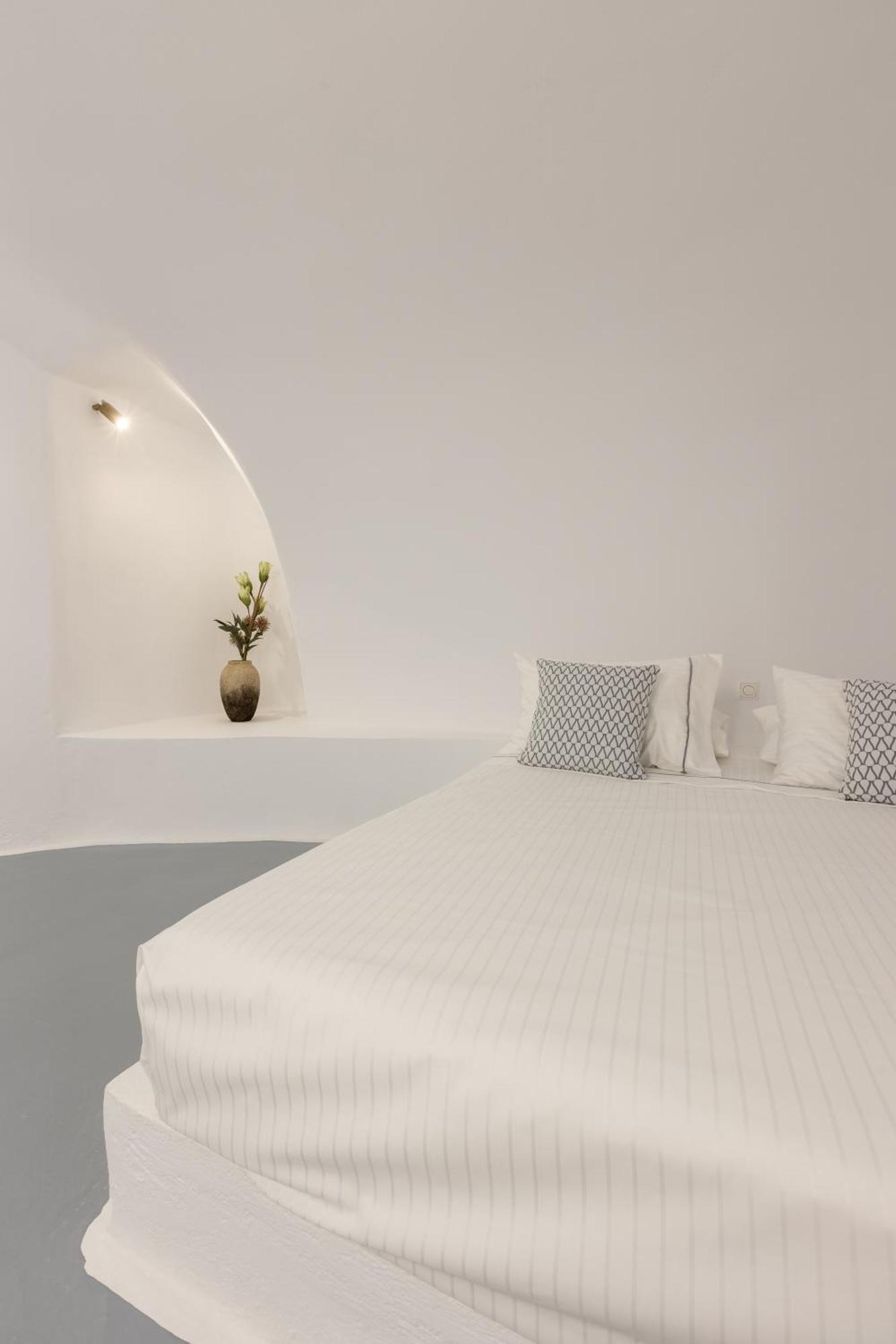 Heavens Edge Hotel Imerovigli  Ngoại thất bức ảnh