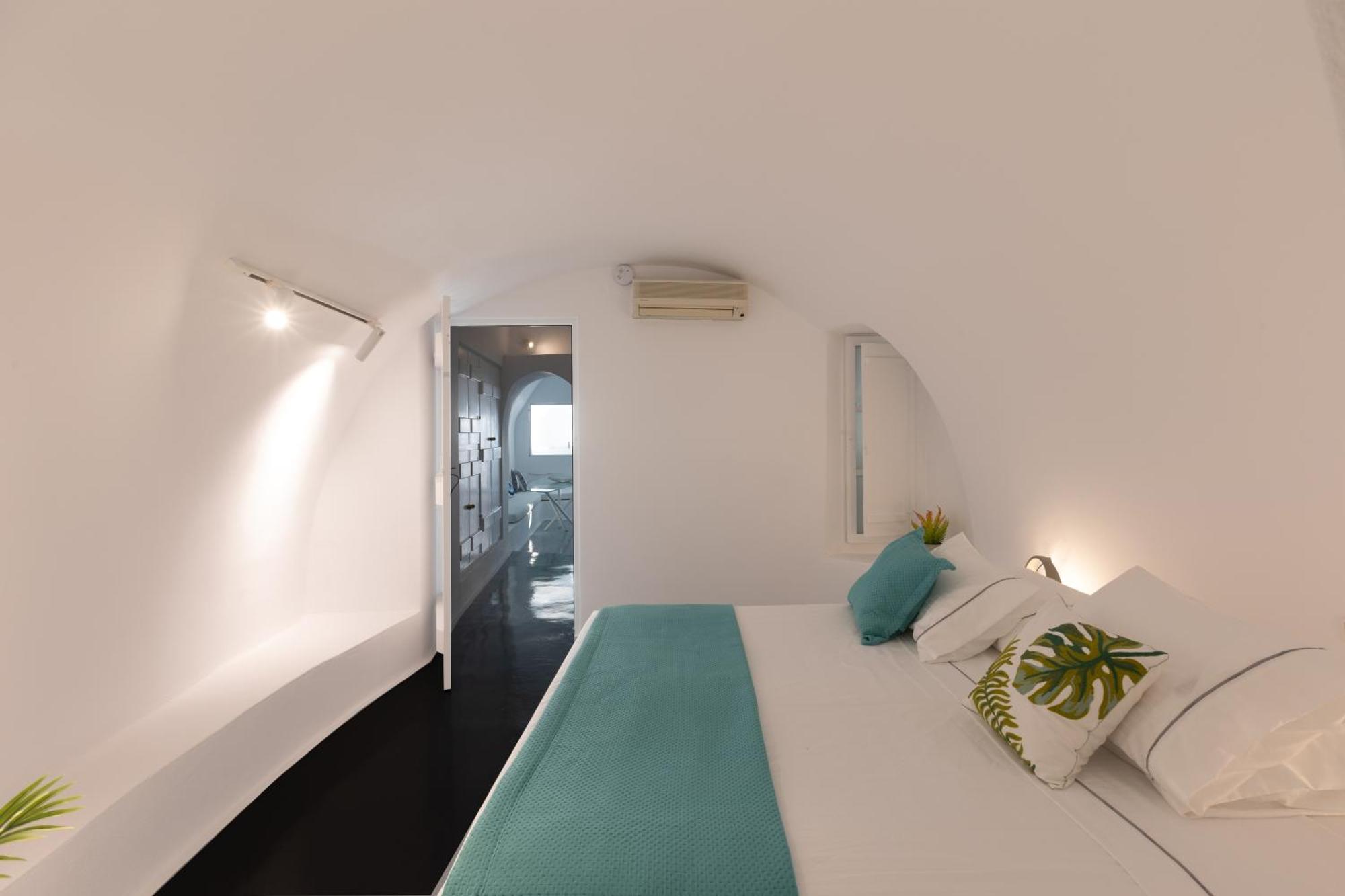 Heavens Edge Hotel Imerovigli  Ngoại thất bức ảnh